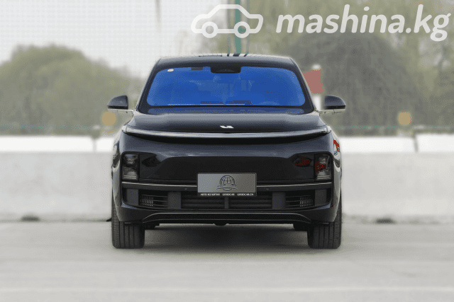LiXiang L8 Рестайлинг 1.5hyb AT 4WD