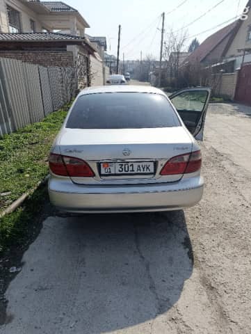 Nissan Cefiro III (A33) 2.0 AT