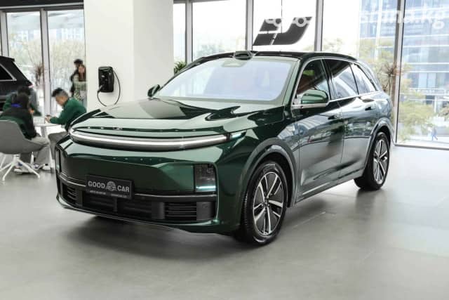 LiXiang L7 Рестайлинг 1.5hyb AT 4WD