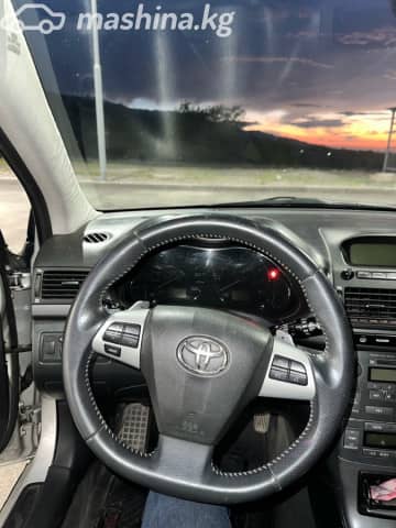 Toyota Avensis II 1.8 AT