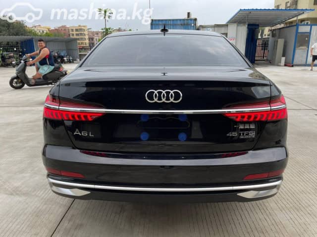 Audi A6 V (C8) Рестайлинг 45 TFSI Long 2.0 AMT 4WD