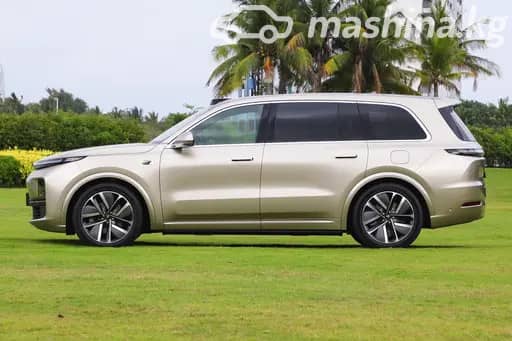 LiXiang L9 Рестайлинг 1.5hyb AT 4WD