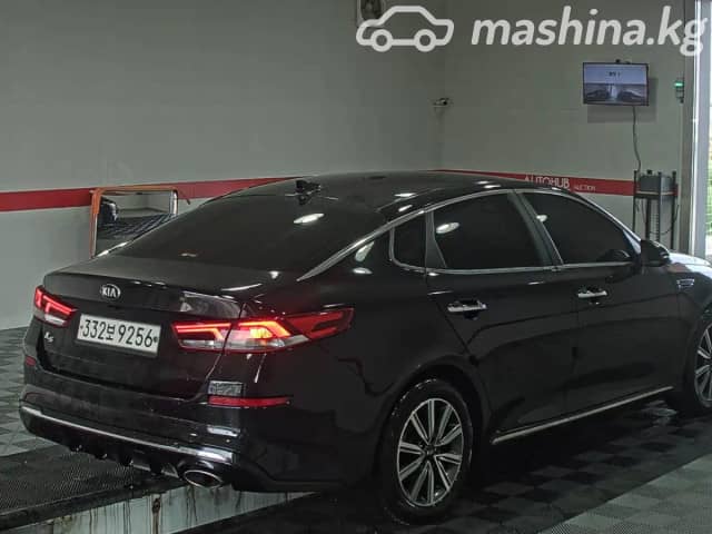 Kia K5 II 2.0 AT