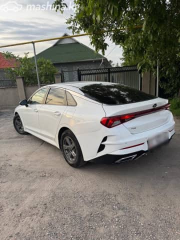 Kia K5 III