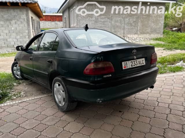 Toyota Avensis I Рестайлинг 1.6 MT