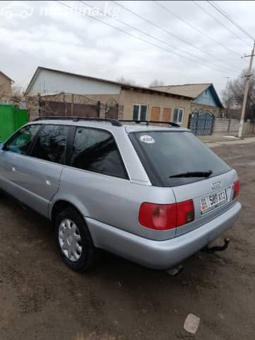 Audi A6 I (C4) 2.8 MT 4WD