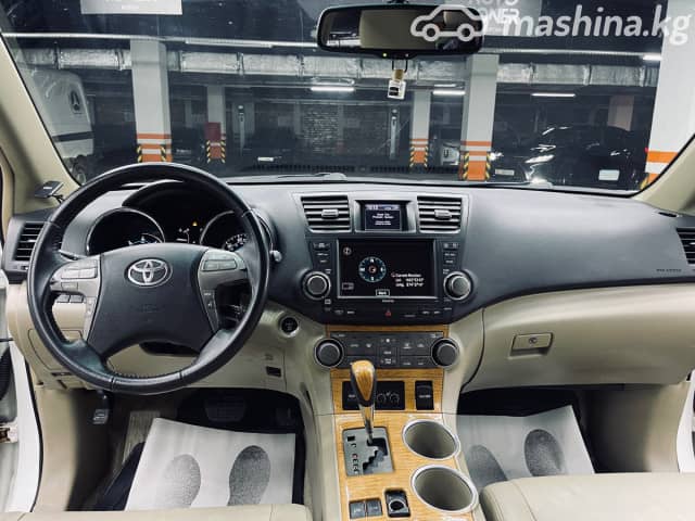 Toyota Highlander II (U40) 3.3hyb CVT 4WD