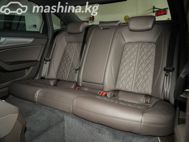 Audi A6 V (C8) Рестайлинг 45 TFSI Long 2.0 AMT