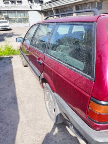 Volkswagen Passat B3 1.8 MT