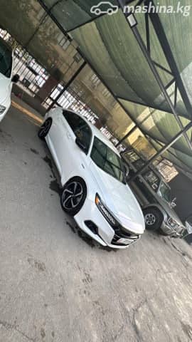 Honda Accord X Рестайлинг 2.0hyb CVT