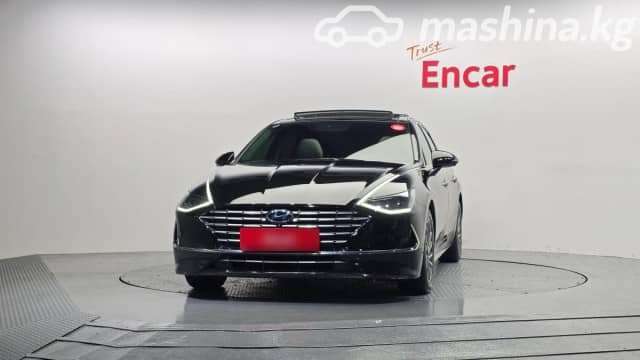 Hyundai Sonata VIII (DN8) 2.0hyb AT