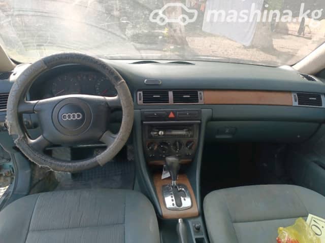 Audi A6 II (C5) 1.8 AT
