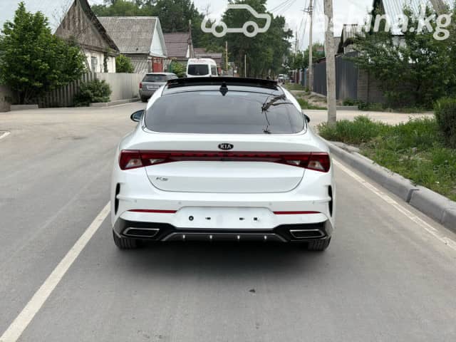 Kia K5 III LPi 2.0 AT