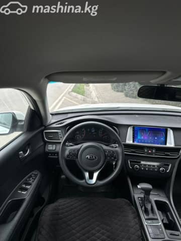 Kia K5 II 2.0 AT