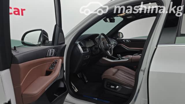 BMW X5 IV (G05/G18) 40i 3.0 AT 4WD