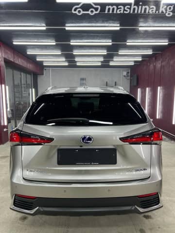 Lexus NX I Рестайлинг 300h 2.5hyb CVT