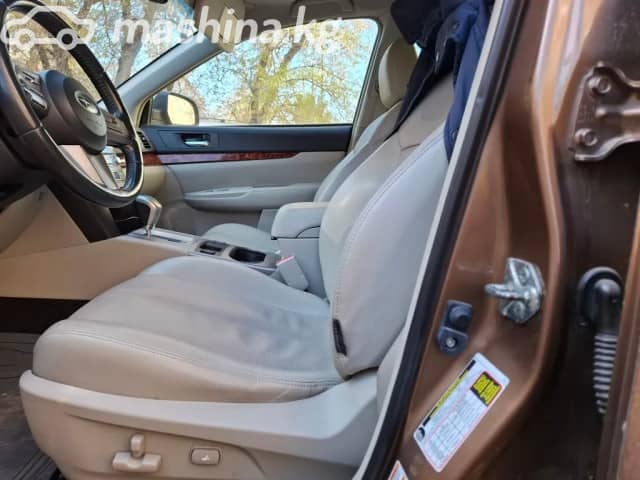 Subaru Outback IV 2.5 CVT 4WD