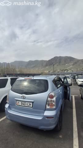 Toyota Corolla Verso I Рестайлинг 2 1.8 MT