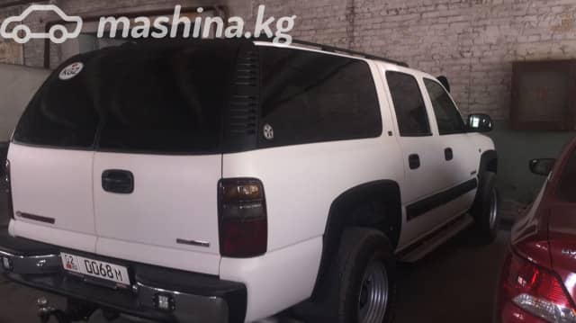 Chevrolet Suburban IX 6.0 AT 4WD