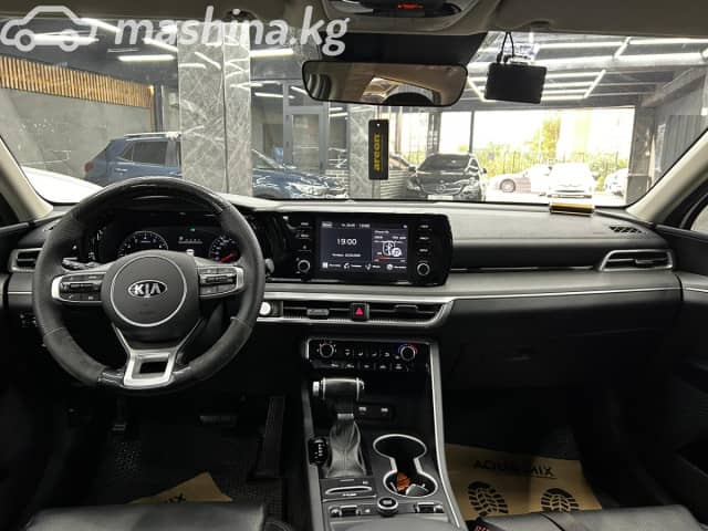 Kia K5 III LPi 2.0 AT