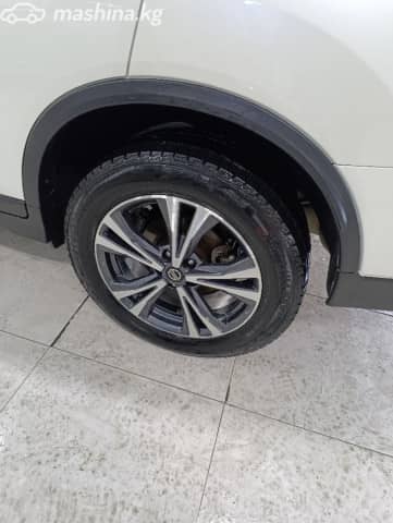 Nissan X-Trail III Рестайлинг 2.5 CVT 4WD
