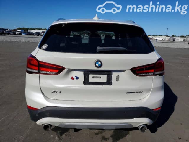 BMW X1 II (F48) Рестайлинг 28i xDrive 2.0 AT 4WD