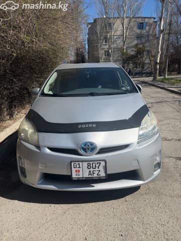 Toyota Prius III (XW30) 1.8hyb AT
