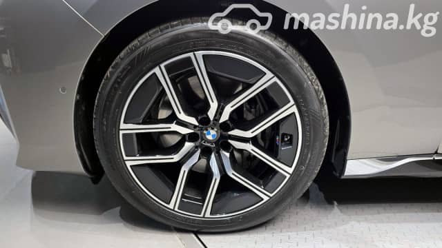 BMW 7 серии VII (G70) 740i 3.0 AT 4WD