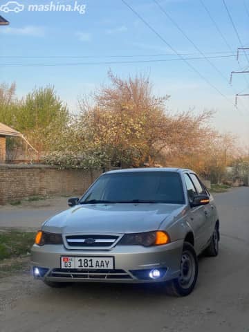 Daewoo Nexia I Рестайлинг 1.6 MT