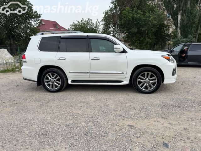 Lexus LX III Рестайлинг 570 5.7 AT 4WD