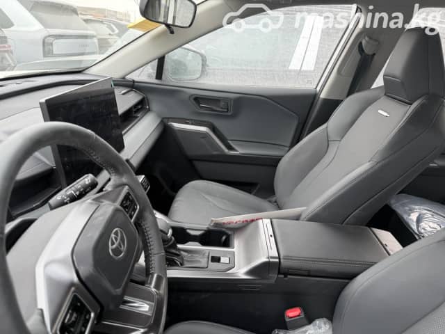 Toyota RAV4 V (XA50) 2.0 CVT 4WD