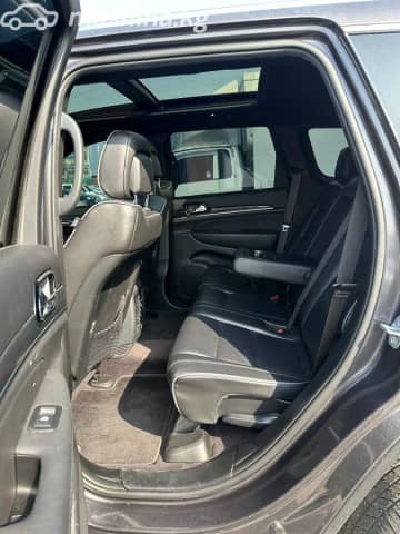 Jeep Grand Cherokee IV (WK2) Рестайлинг 3.6 AT 4WD