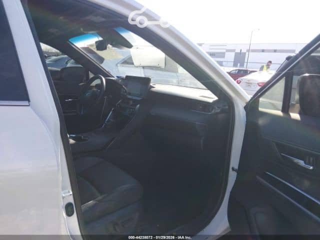 Toyota Venza II 2.5hyb CVT 4WD
