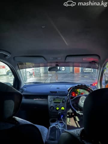 Mazda Demio II (DY) 1.5 AT