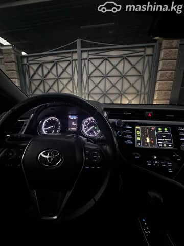 Toyota Camry VIII (XV70) 2.5 AT