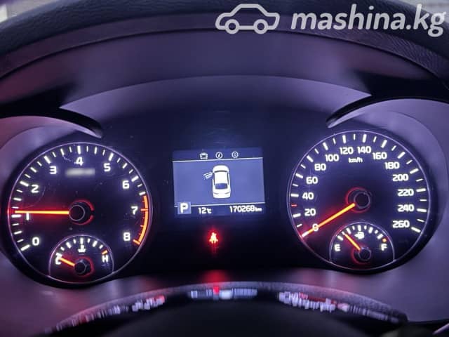 Kia K5 II 2.0 AT