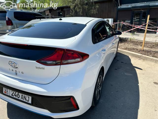 Hyundai IONIQ 1.6hyb AMT