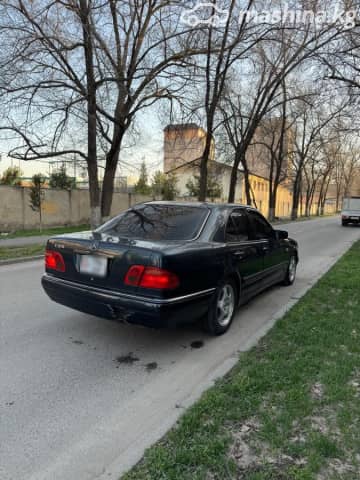 Mercedes-Benz E-Класс II (W210, S210) 320 3.2 AT