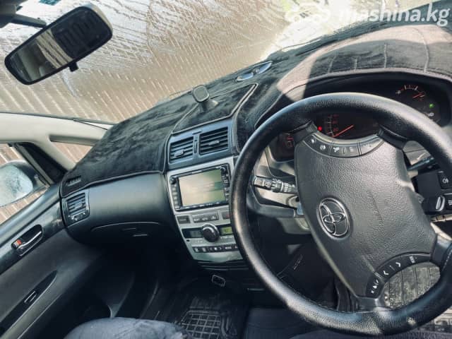 Toyota Ipsum II (M20) Рестайлинг 2.4 AT 4WD
