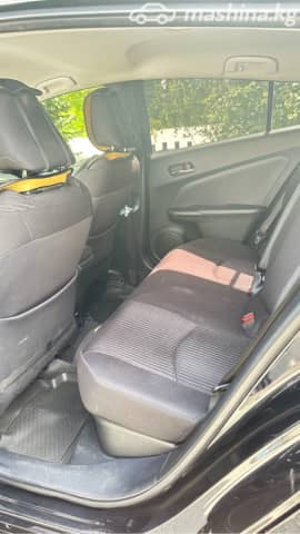 Toyota Prius IV Рестайлинг (XW50) 1.8hyb AT