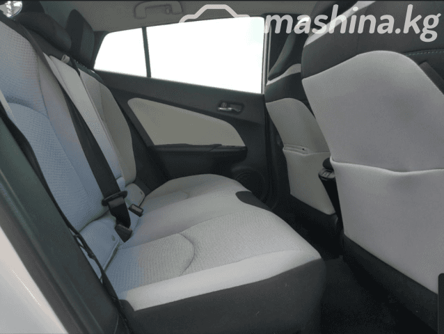 Toyota Prius IV Рестайлинг (XW50) 1.8hyb AT
