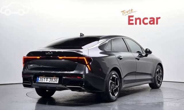Kia K5 III Рестайлинг LPi 2.0 AT