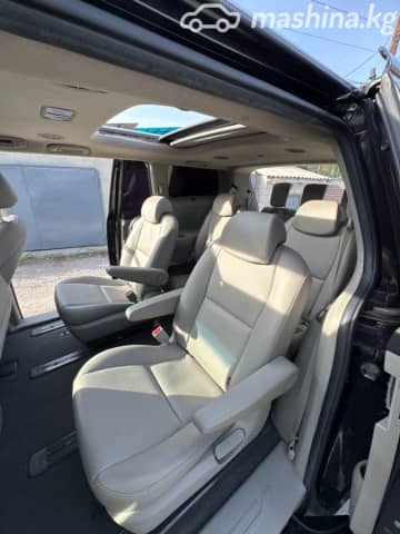 Kia Carnival III 2.2d AT