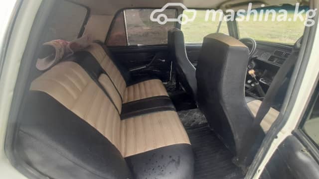 ВАЗ (Lada) 2101 21011 1.3 MT