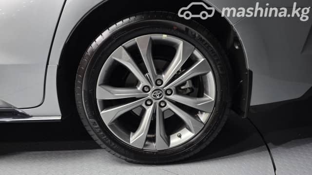 Toyota Sienna IV 2.5hyb AT