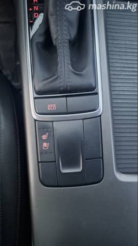 Kia K5 II 2.0 AT