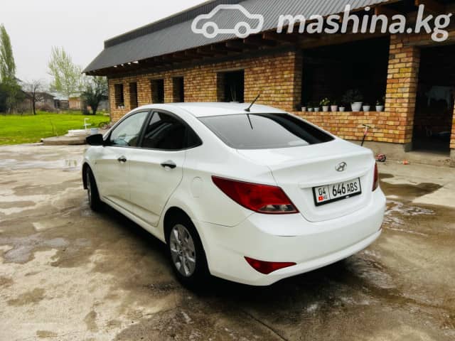 Hyundai Solaris I Рестайлинг 1.4 MT