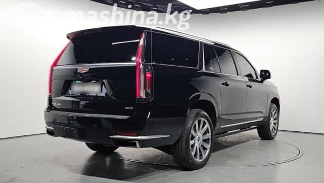 Cadillac Escalade V ESV 6.2 AT 4WD