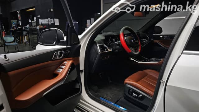 BMW X7 I (G07) Рестайлинг 40d 3.0d AT 4WD