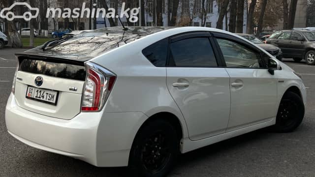 Toyota Prius III Рестайлинг (XW30) 1.8hyb AT